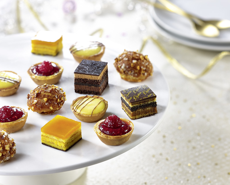 french petit fours